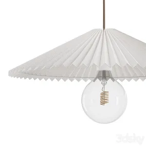 Pleated lamp shade