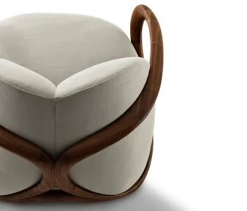 Armchair giorgetti hug