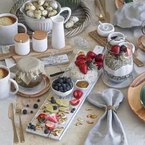 Table ting breakfast