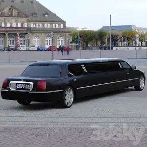 Lincoln Town Car Limousine