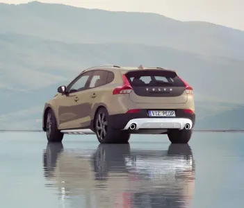 Volvo V40 2016