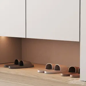 Hallway zone half round mirror