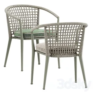 Erica chair by bebitalia tao diningtable by tribu