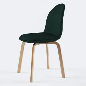 Fritz hansen sammen chair the table
