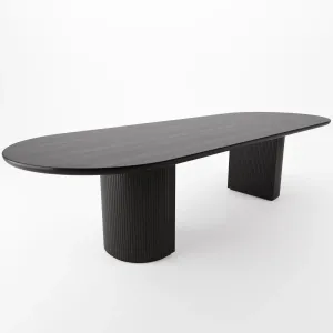 Gubi beetle chair moon table