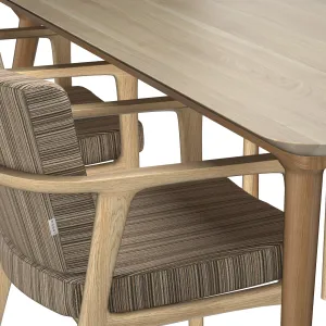 Zio dining table