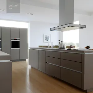 Goldreif by poggenpohl pure kitchen