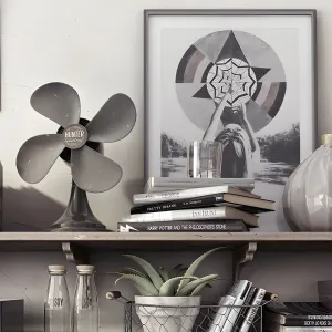 Decor shelves