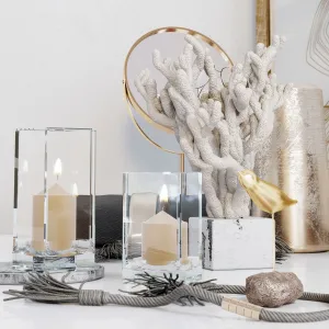 Decorative with lunaria