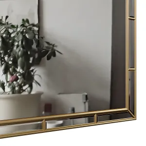 Mirror wellington