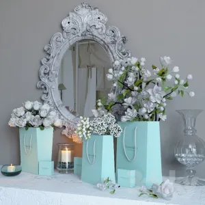Tiffany set