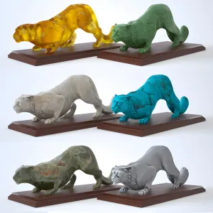 Figurine snow leopard