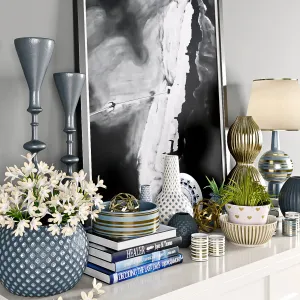 Decorative set