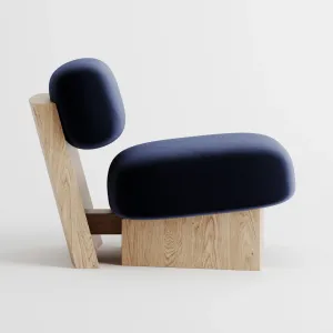 Jia chair by Atelier de Troupe