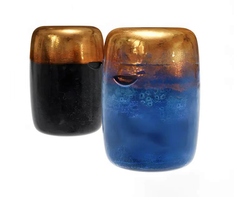 Rouge decor pill stool