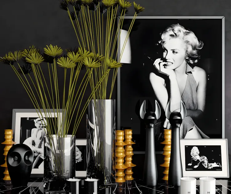 Decorative set