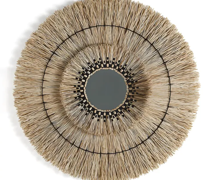 Mirror tafari uniqwa