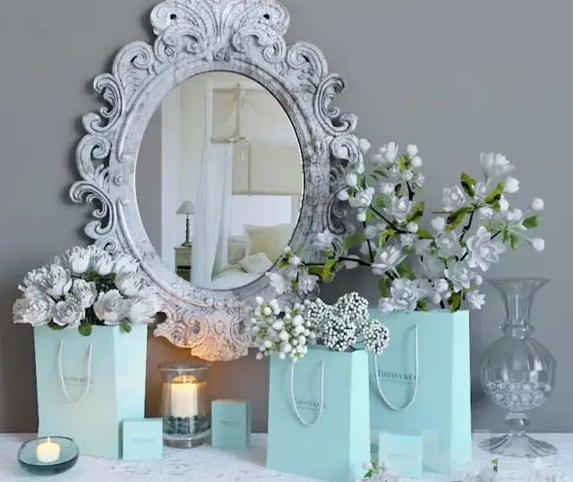 Tiffany set