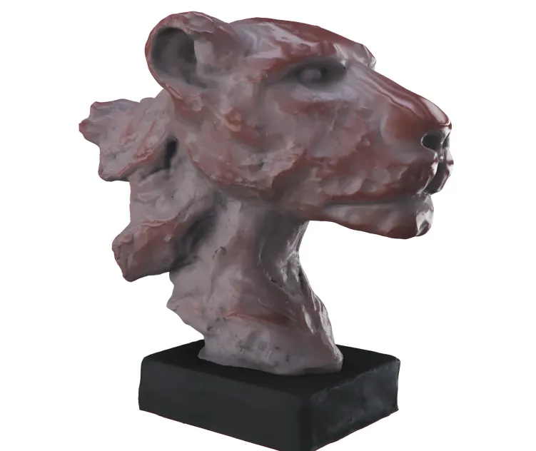 Uttermost paka sculpture