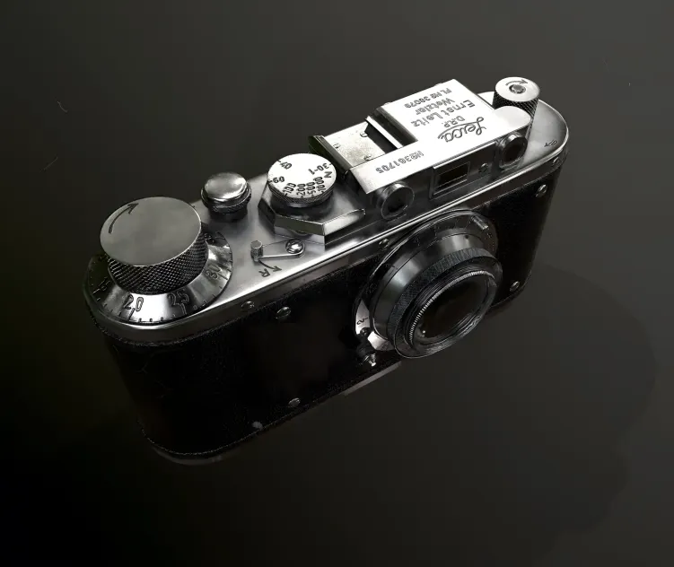 Leica camera