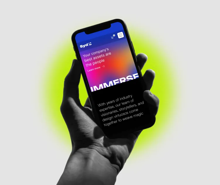 IPhone in Hand 7