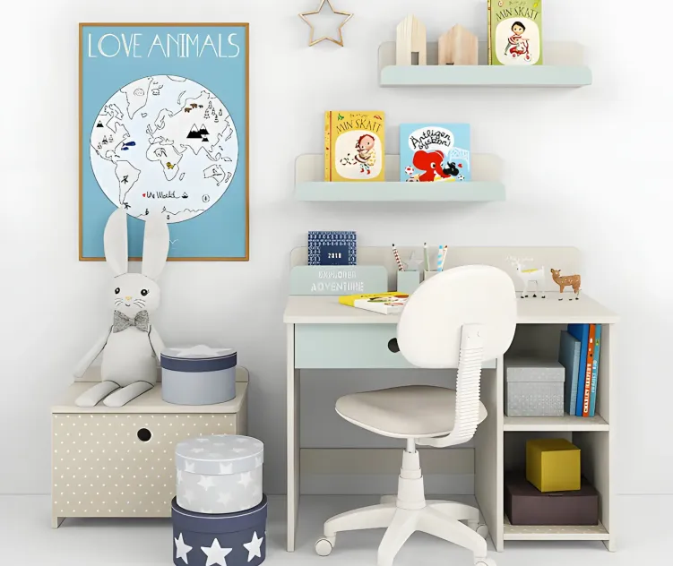 Writing table decor for a nursery 2