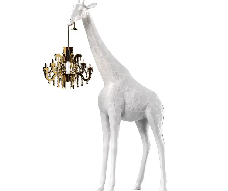 Giraffe in Love Xs By QEEBOO