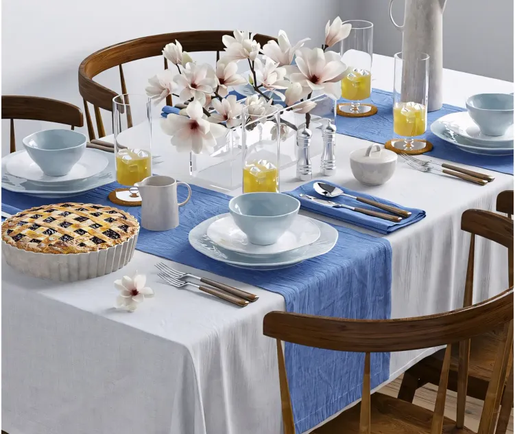 Tableware with magnolia