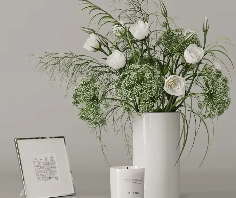 Decorative set with a green bouquet